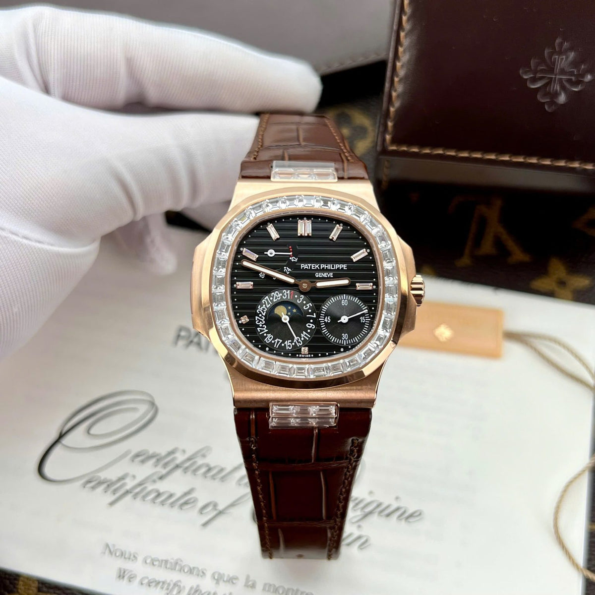 Patek Philippe Nautilus 5724R Swiss 1:1 Watch Black Dial Leather Strap ...